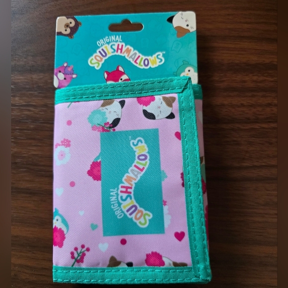 Squishmallows Bioworld Wallet - Pink and Teal Nwt - Picture 1 of 4